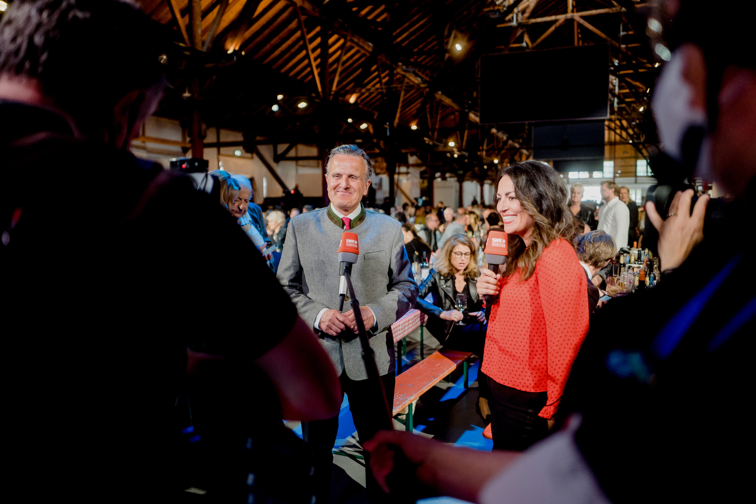 Home Alev Seker Redakteurin Moderatorin